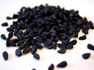 Čierne semená pomleté 1 kg od spoločnosti Virtuoso
