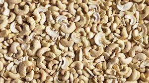 Orechy - Kešová matica 1kg polovíc Weki