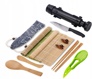 Japonska kuchyňa - 13 kusov kompletného sushi