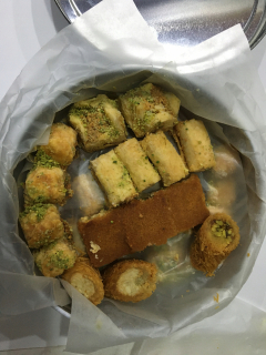 Arabská kuchyňa - Baklava mix v plechovke libanonský DARČEK 800g