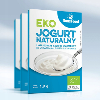 Eko prírodný jogurt, slnko a jedlo