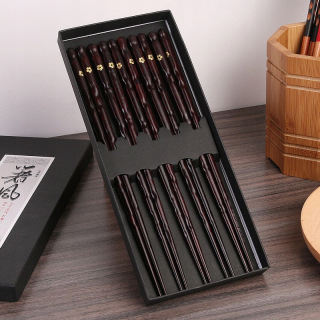 Ázijska kuchyňa - Elegantné paličky pre sushi s bambusovým 5 pármi