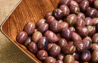 Grécke olivy Amfissa s pestom 250 g