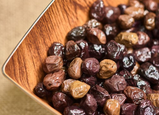 Grécke olivy kalamata sušené s škodcom 250 g