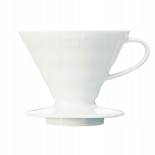 HARIO BLOOM Keramická kvapka V6002 biela 40 filtrov