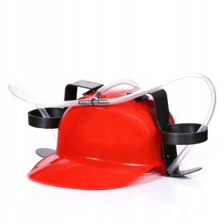 HELMET párty na plechovky od piva z grilu stranou