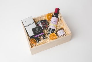 Darčekový kôš Čokoláda a cherry sirup