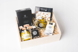 Darčekový kôš Fig JAM & POLVORONES