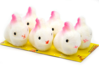 Veľkonočná dekorácia - Biele králiky 4 cm 6 ks