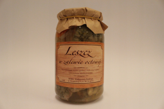 Leszcz v októbri 900 ml (ručná produkcia)