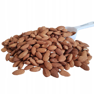 Orechy - Kalifornské mandle. Celé veľké 500g prirodzené