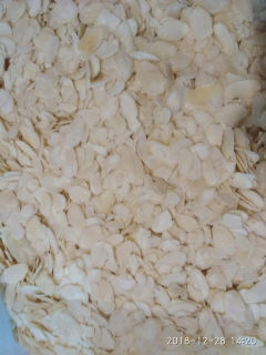 Orechy - Mandľové lístky 1 kg