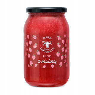 MED S MALINOVÝMI PÁSMI RODINY SADOWSKI 1150 G