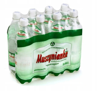 MUSZYNIANKAKA VODA Mierne nasýtené 0.6L sinket 8ks