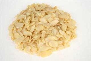 Sušené ovocie - Mandľové lupienky op. 0,5 kg