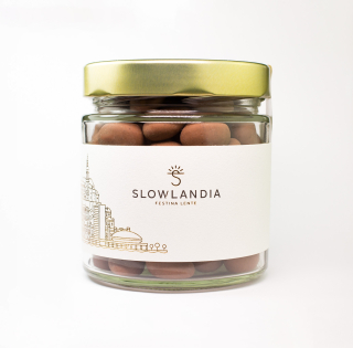 Orechy - Mandle v mliečnom čokoláde 250g Slowland