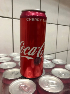 Coca-Cola Cherry môže 12 x 330 ml
