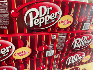 Sýtený nápoj Dr. Pepper Cherry Vanilla 355 ml x 12