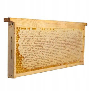 Prírodné voštiny v drevenom ráme