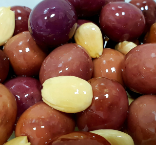 Olivy čierny pest s mandľami a marsala 250 gr