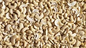 Orechy - Kešová matica 1kg polovíc Weki