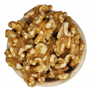 Orechy - Vlašské orechy ostrelené 500g zdravotnej prírody