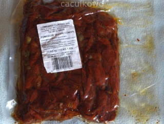 Paradajka sušené v oleji s korením 1,5 kg. Polovica