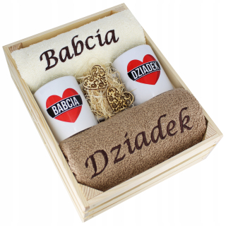 Darček - uteráky nastaviť + babička a dedko hrnčeky