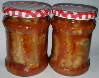 Pstruh alpský v slanom náleve 0,5 l FILET v paradajkách