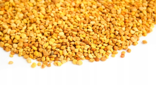 Kvetinová peľová včela 1kg s 2021r s apretáciou