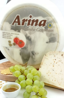 Holandský koziaci syr s olivami a paradajkami 400g