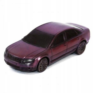 Audi A8 čokoládové auto