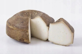 Ovce syr Madurado Tronchon Španielsky - 1.145 kg.