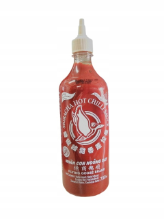 SOS SRIRACHY Sharp Chili s cesnakom 730 ml