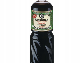 Ázijska kuchyňa - Menej slaná sójová omáčka 1L KIKKOMAN