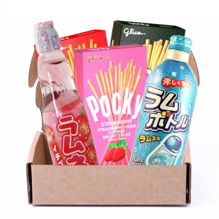Sweetbox Iconic Japanese Sweets Pocky a nápoje