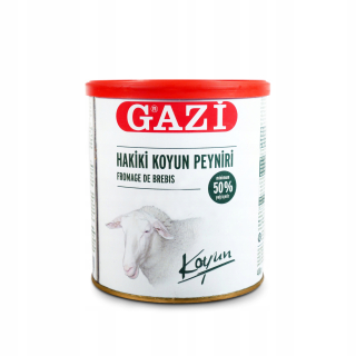 Turecký ovčí syr v Shation 750 g Gazi pozadia. 50%