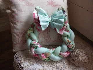 Veľkonočná dekorácia - Braid veniec, Shabby Chic Retro prívesok