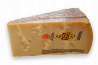 Talianske dozrievanie syr beží Padano DOP - 500g