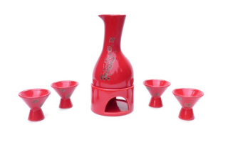 Nastaviť na Sake Carafe, 4 okuliare, ohrievač
