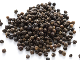 Pepper čierne zrno vyčistené 25 kg lode vietnam